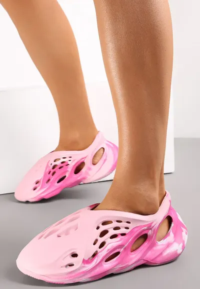 Renee Różowe Gumowe Sneakersy Zdobione Efektem Ombre i Wycięciami Lisna