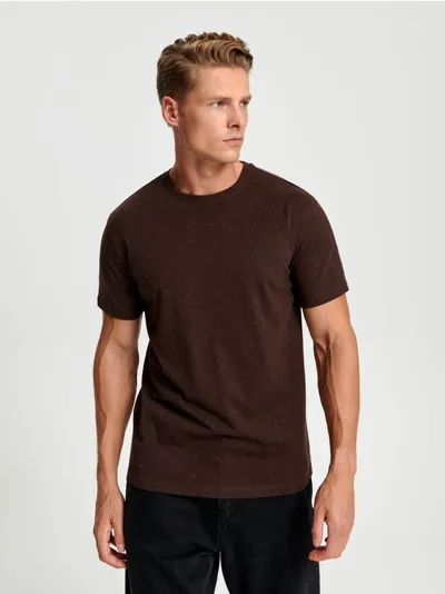 Sinsay Melanżowa koszulka uszyta z bawełny z domieszką szybkoschnącego materiału. - brązowy