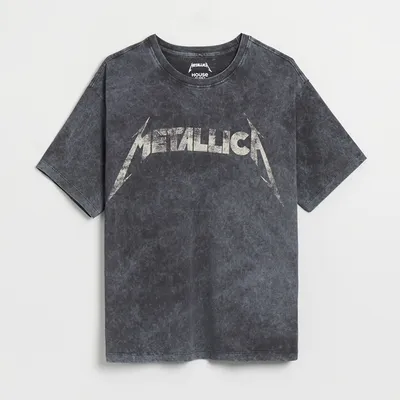 House Luźna koszulka z nadrukiem Metallica acid wash - Czarny