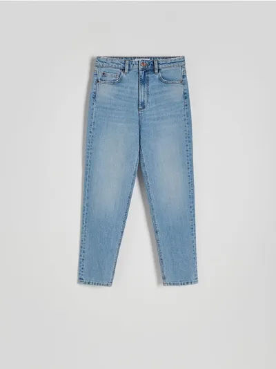 Reserved Jeansy o lekko dopasowanym fasonie, uszyte z bawełny z domieszką elastycznych włókien. - niebieski