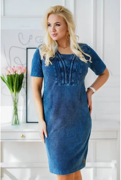 XL-ka Granatowa ołówkowa sukienka plus size z warkoczami przy dekolcie imitacja jeansu - AUSTIN