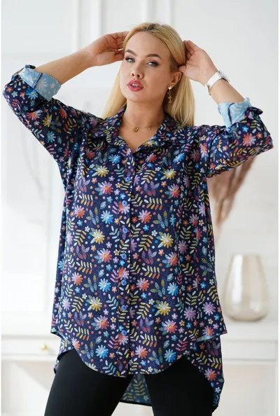 XL-ka Granatowa koszula w kolorowe kwiaty z dłuższym tyłem - MOLI