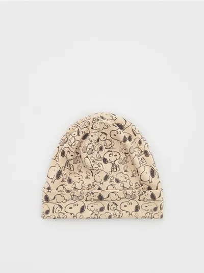 Reserved Klasyczna czapka z nadrukiem, wykonana z bawełnianej dzianiny z dodatkiem elastycznych włókien. - złamana biel
