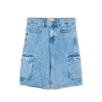 Cropp Niebieskie szorty jeansowe z kieszeniami cargo