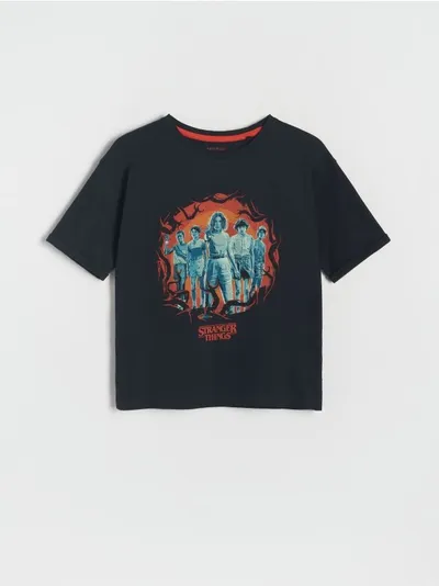 Reserved T-shirt o swobodnym fasonie, wykonany z bawełnianej dzianiny. - czarny