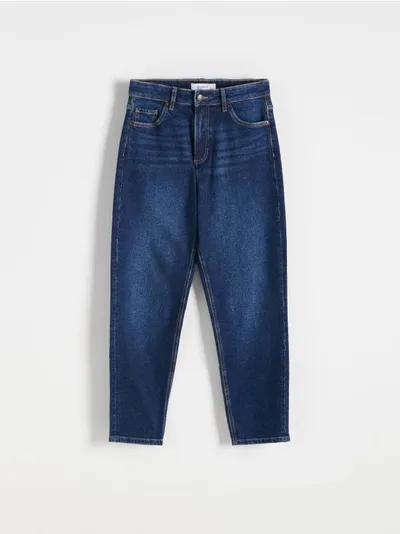 Reserved Jeansy typu mom fit, wykonane z bawełny z domieszką elastycznych włókien. - granatowy