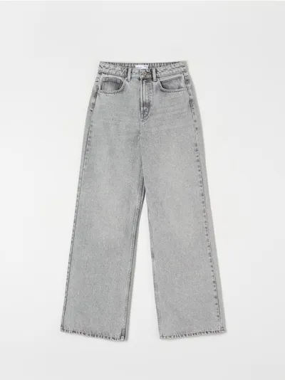 Sinsay Spodnie jeansowe o kroju wide leg uszyte z bawełny. - szary