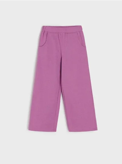 Sinsay Wygodne, szerokie spodnie wykonane z miękkiej, bawełnianej dzianiny. - fioletowy