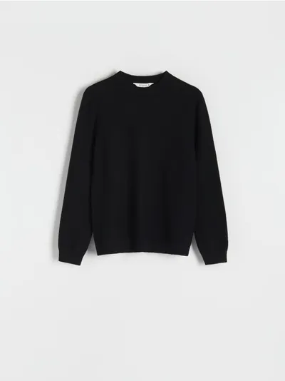 Reserved Sweter o regularnym kroju, wykonany z bawełnianej dzianiny z lyocellem. - czarny