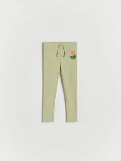 Reserved Spodnie typu legginsy, wykonane z bawełnianej dzianiny. - jasnozielony