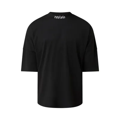 Review REVIEW T-shirt o kroju oversized z nadrukowanym napisem