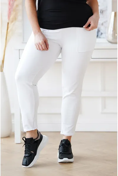 XL-ka Białe spodnie dresowe z kieszeniami - Vansi