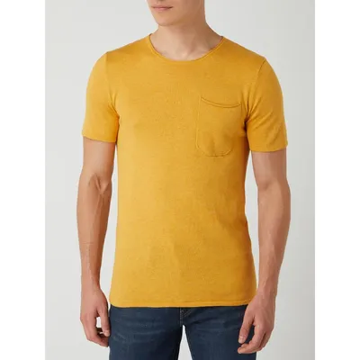 Selected Homme Selected Homme T-shirt o kroju slim fit z kieszenią na piersi model ‘Micha’