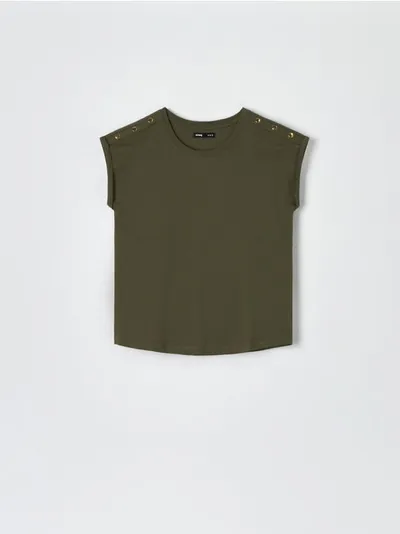 Sinsay Koszulka z ozdobnymi guzikami na ramieniu. Uszyta w 100% z bawełny. - zielony