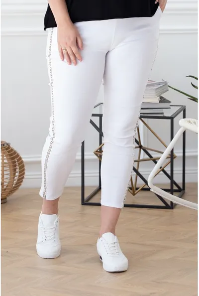 XL-ka Białe spodnie elastyczne ze złotym wzorem - CATHERINE