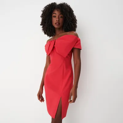 Mohito Czerwona sukienka midi z odkrytymi ramionami - Czerwony