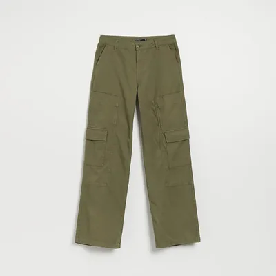 House Gładkie spodnie straight fit z kieszeniami cargo - Khaki