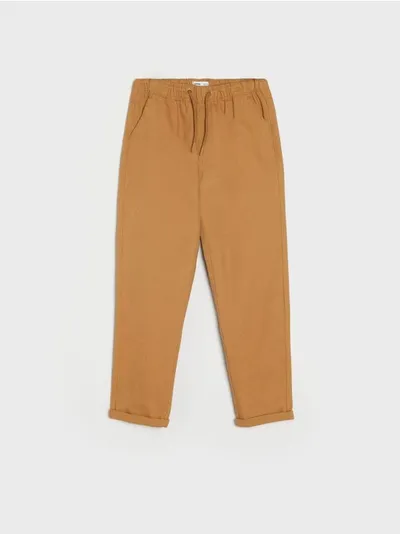 Sinsay Wygodne spodnie pull on wykonane z bawełnianej tkaniny. - brązowy