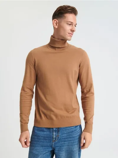 Sinsay Dopasowany sweter z golfem uszyty z bawełny z domieszką wytrzymałego materiału. - brązowy