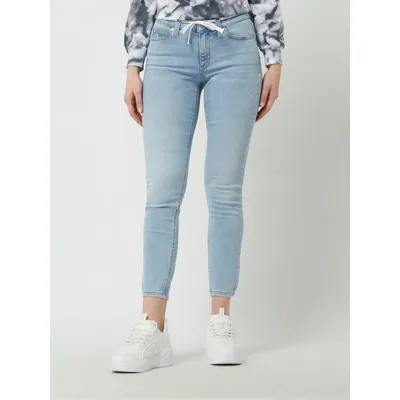 Calvin Klein Jeans Calvin Klein Jeans Jeansy skrócone o kroju skinny fit z dodatkiem streczu