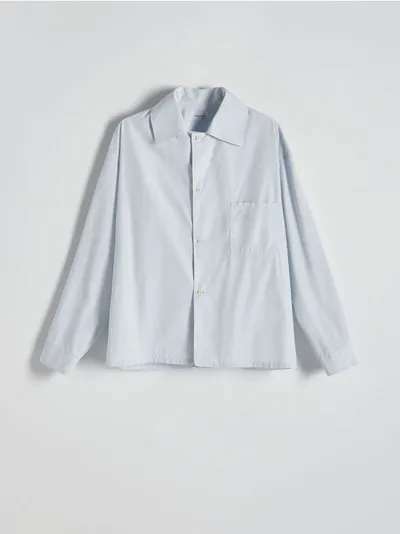 Reserved Koszula o swobodnym kroju, wykonana z bawełnianej tkaniny. - jasnoniebieski