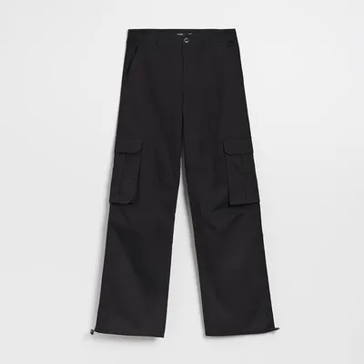 House Spodnie wide leg z kieszeniami cargo czarne - Czarny