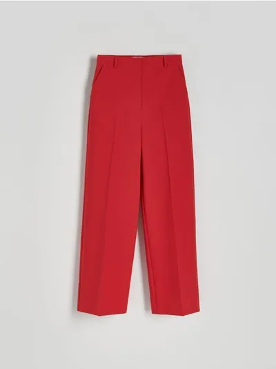 Reserved Spodnie prostym fasonie, uszyte z tkaniny z dodatkiem wiskozy. - czerwony