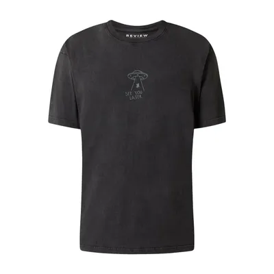 Review REVIEW T shirt o kroju oversized z nadrukiem
