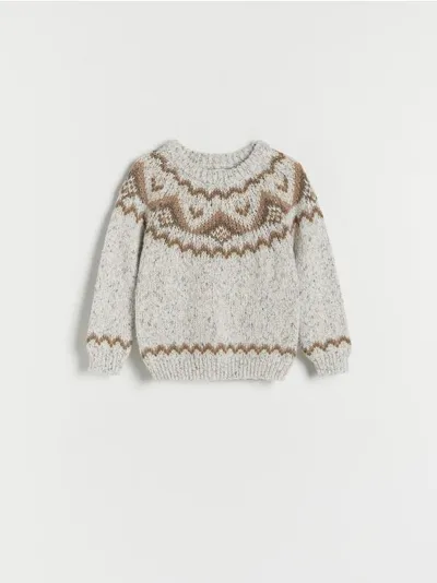 Reserved Sweter o prostym fasonie, wykonany z grubszej dzianiny z bawełną. - jasnoszary
