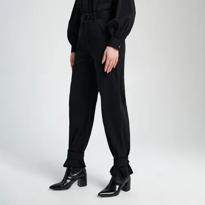 Sinsay Spodnie z paskiem - Czarny