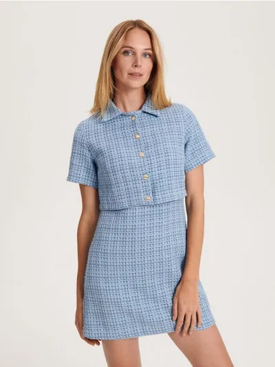 Reserved Sukienka o dopasowanym fasonie, wykonana ze strukturalnej tkaniny z bawełny. - niebieski