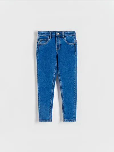Reserved Jeansy o dopasowanym fasonie, wykonane z bawełnianej tkaniny z dodatkiem elastycznych włókien. - granatowy