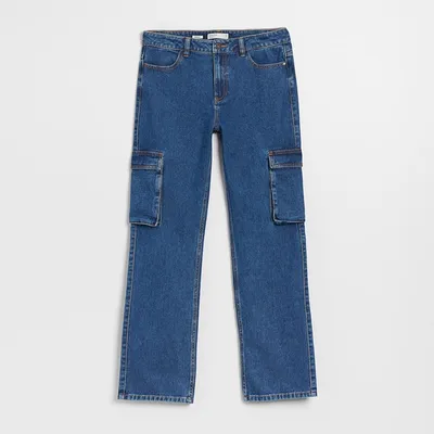House Granatowe jeansy straight fit z kieszeniami cargo - Niebieski
