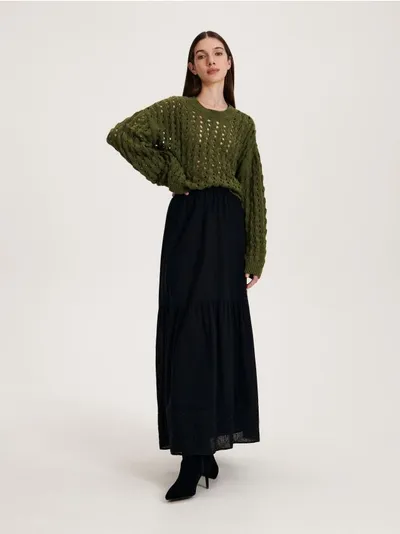 Reserved Sweter o kroju oversize, wykonany z ażurowej dzianiny z bawełną. - ciemnozielony