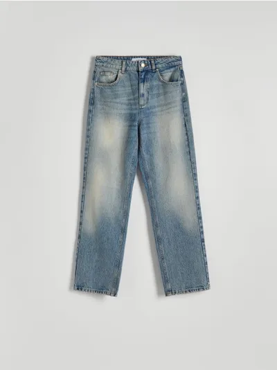 Reserved Jeansy o swobodnym fasonie, wykonane z bawełnianej tkaniny. - niebieski