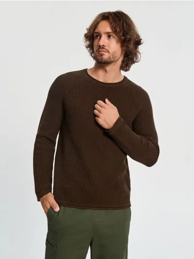 Sinsay Sweter o regularnym kroju z waflowym splotem, uszyty w 100% z bawełny. - brązowy