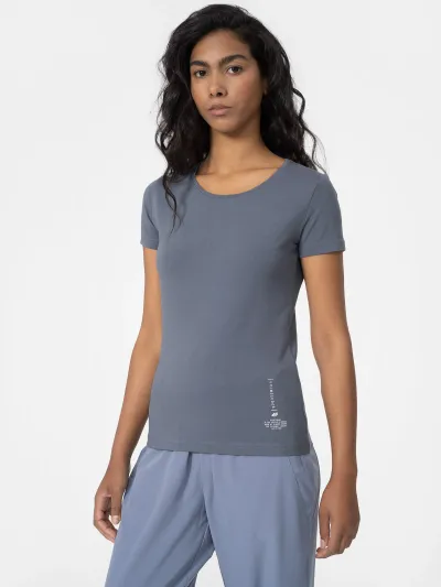 4F T-shirt slim z bawełną organiczną damski
