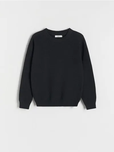 Reserved Ciepły sweter o prostym fasonie, wykonany z przyjemnej w dotyku, bawełnianej dzianiny. - czarny