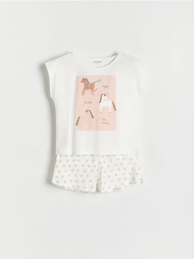 Reserved Piżama składająca się z t-shirtu i szortów, uszyta z bawełny. - złamana biel