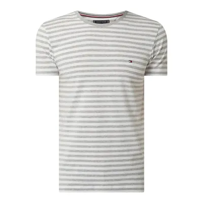 Tommy Hilfiger Tommy Hilfiger T-shirt o kroju slim fit z okrągłym dekoltem