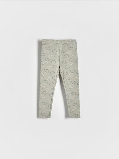 Reserved Spodnie o dopasowanym kroju, wykonane z bawełny z dodatkiem elastycznych włókien. - oliwkowy