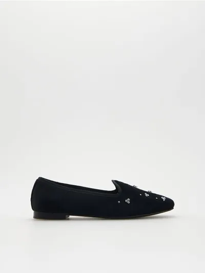 Reserved Buty typu loafersy, wykonane z imitacji zamszu. - czarny