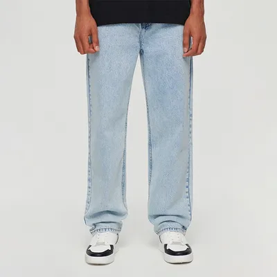 House Jasnoniebieskie jeansy straight fit - Niebieski