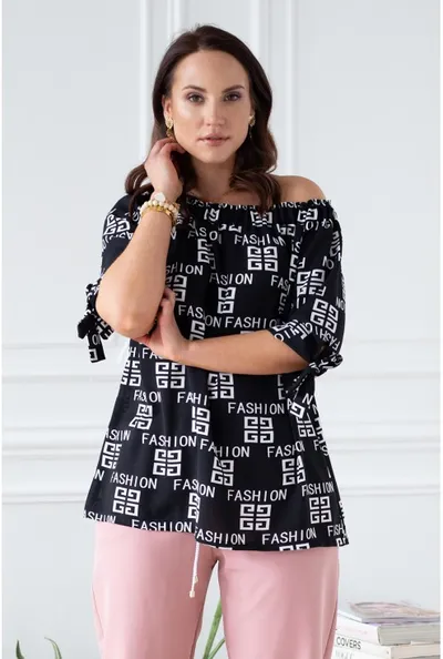 XL-ka Czarna bluzka hiszpanka w białe napisy fashion -  NINA