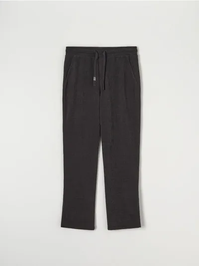 Sinsay Sztruksowe spodnie wiązane w pasie, uszyte z szybkoschnącego materiału z domieszką elastycznych włókien. - szary