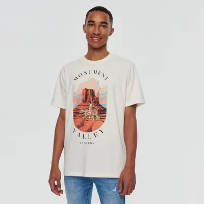 House Luźna koszulka z nadrukiem Monument Valley kremowa - Kremowy