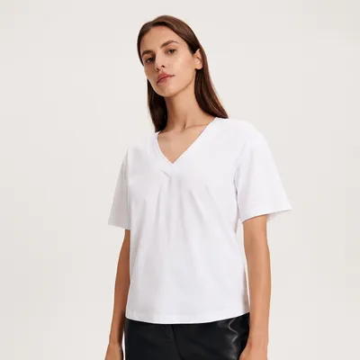 T-shirt regular z ozdobną plisą - Biały
