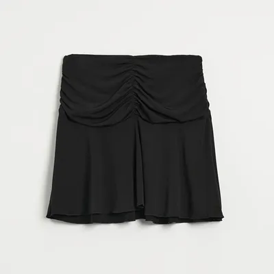 House Czarna spódnica mini z drapowaniem - Czarny