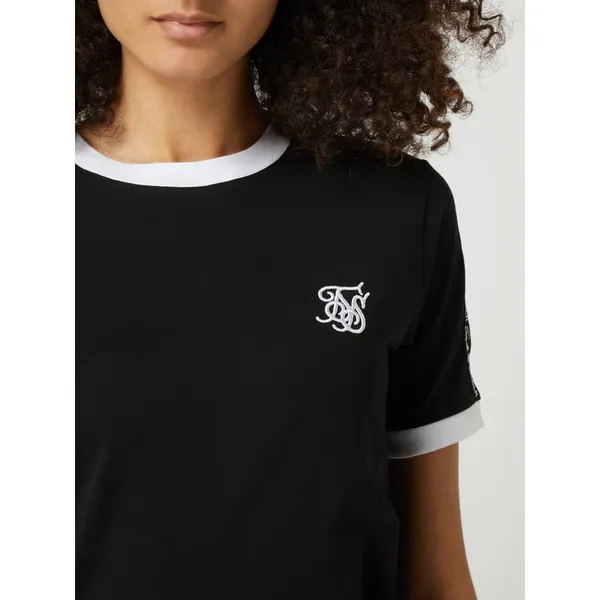 SIK SILK T-shirt z detalami z logo