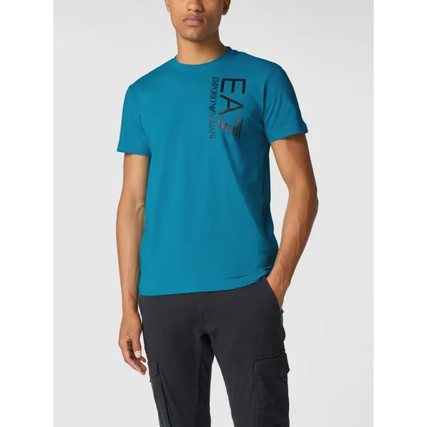 EA7 Emporio Armani T-shirt o kroju regular fit z aplikacją z logo